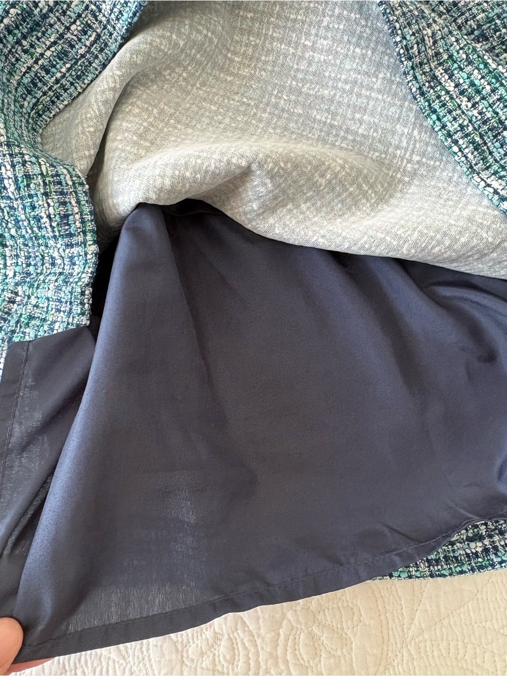 Loft woman’s Textured Teal Tweed Mini Skirt - Picture 7 of 9